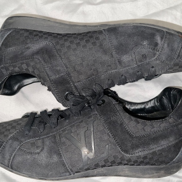Louis Vuitton Men’s Sneakers (Size 7) - Picture 5 of 6